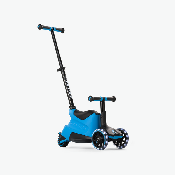 Blue smarTrike Xtend Ride-on scooter with front wheel and handlebar for young children, designed for easy riding and stability.