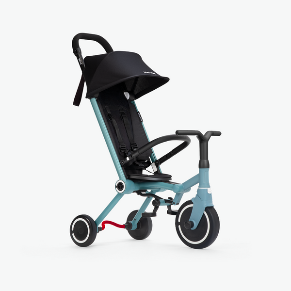 smarTrike Wind Aqua stroller with lightweight frame and adjustable canopy, designed for comfortable baby transportation.