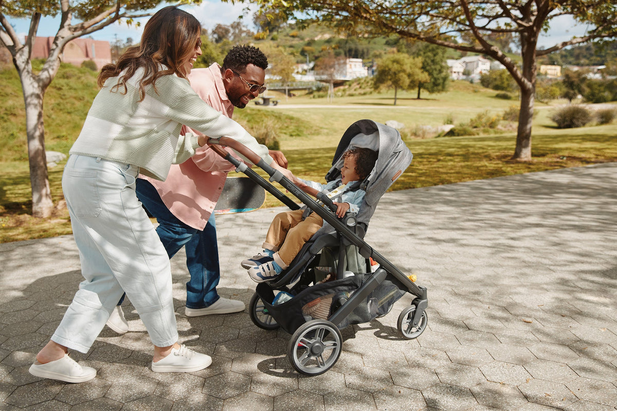 UPPAbaby Cruz V3 Pram - Greyson (Charcoal Melange / Carbon)