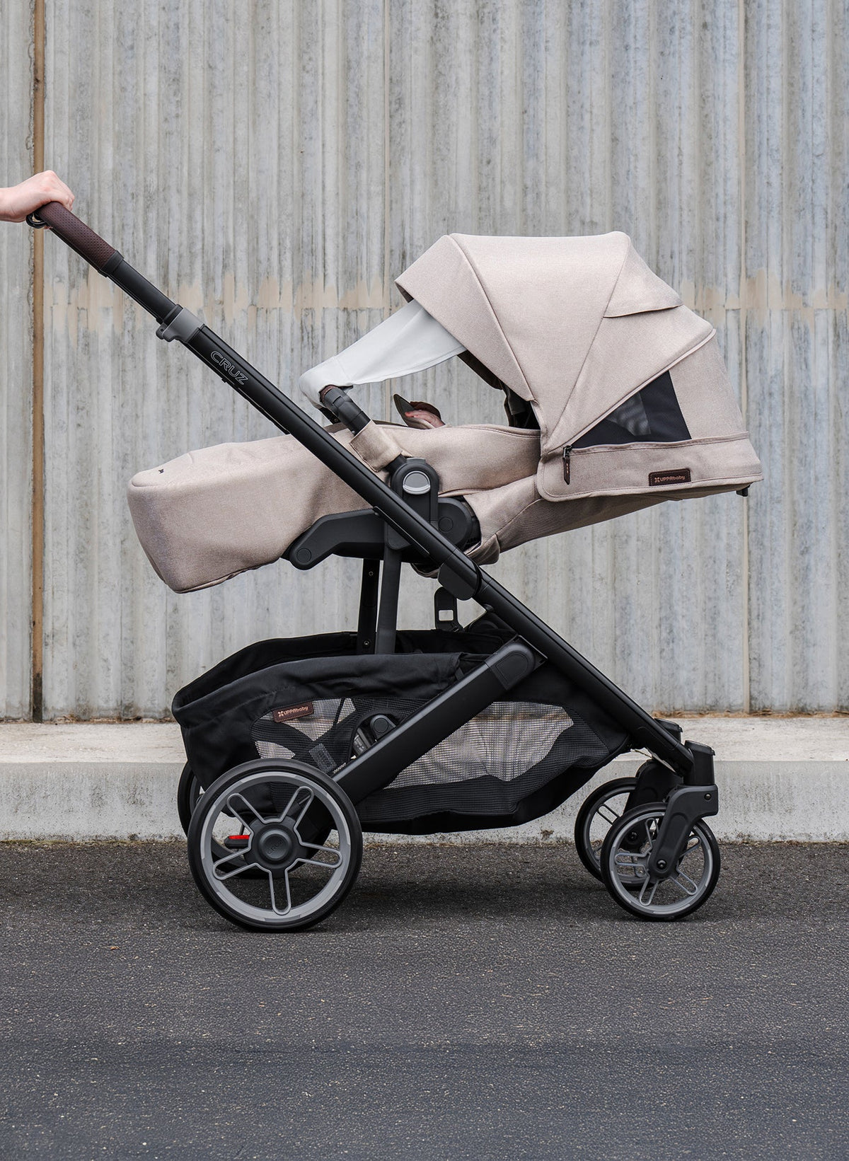 UPPAbaby Cruz V3 Infant Cover - Ada (Sandstone / Chestnut Leather)