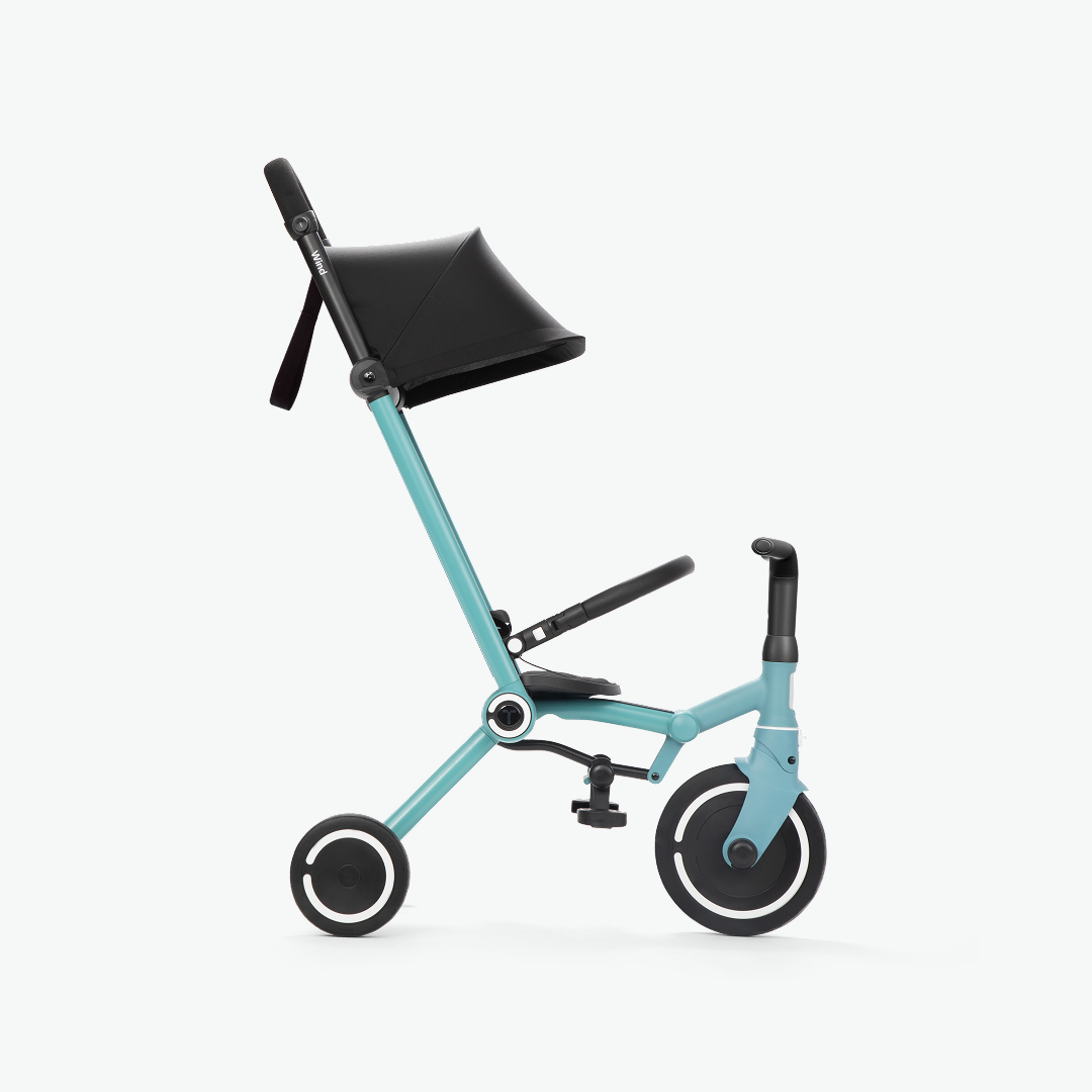 smarTrike Wind Aqua stroller with adjustable canopy and sturdy frame, suitable for outdoor walks and toddler comfort.